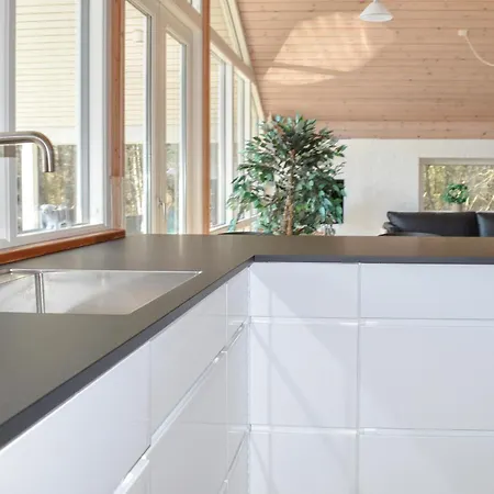 Awesome In With Kitchen Holiday home *